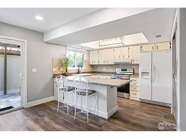 12425 W Alameda, Lakewood, CO 80228
