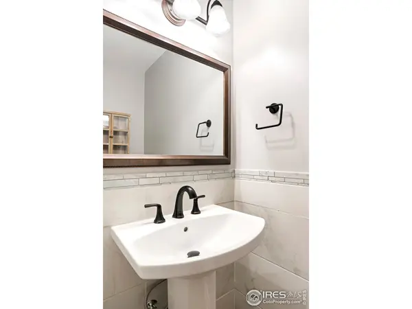 12425 W Alameda, Lakewood, CO 80228