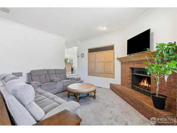 4584 Robinson, Boulder, CO 80301