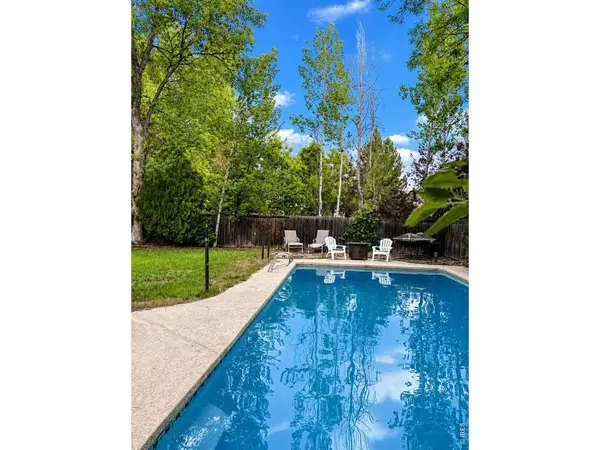 4584 Robinson, Boulder, CO 80301