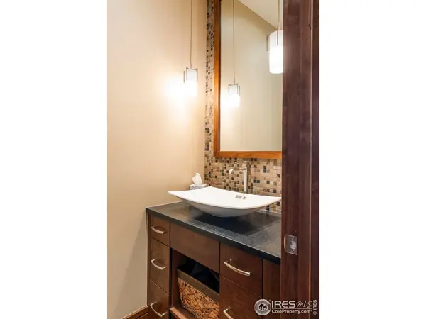 1077 Canyon #304, Boulder, CO 80302