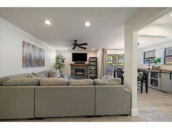 6705 S Field #801, Littleton, CO 80128