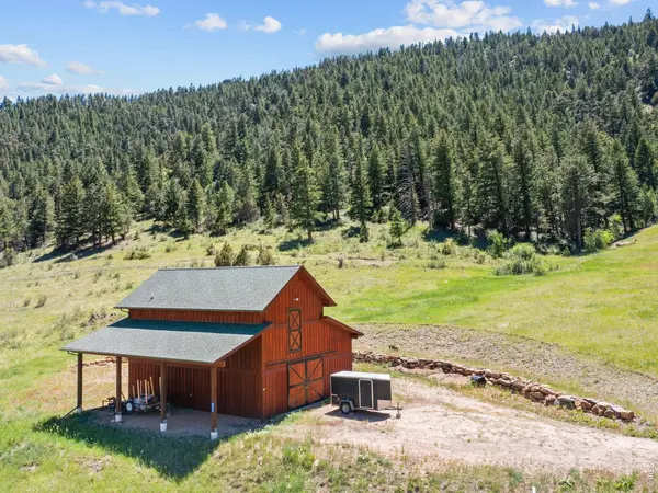 957 Dunraven Glade, Glen Haven, CO 80532