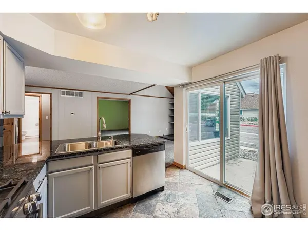 2469 S Xanadu #A, Aurora, CO 80014