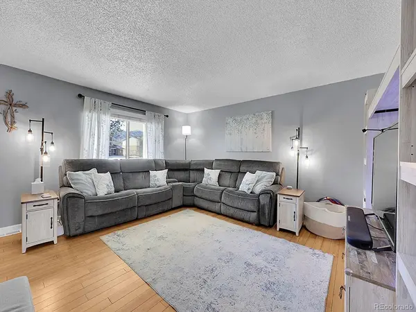 218 W Rockrimmon #C, Colorado Springs, CO 80919