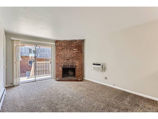 5491 E Warren #218, Denver, CO 80222