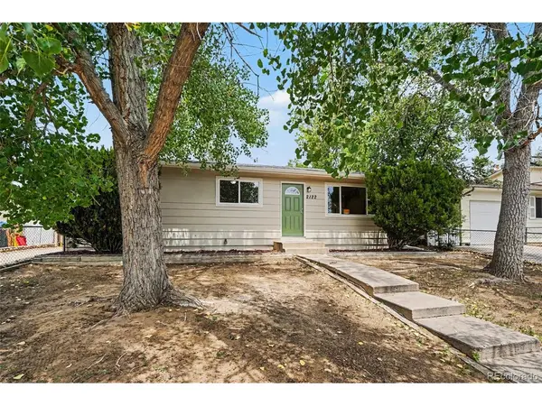 2122 Doniphan, Colorado Springs, CO 80910