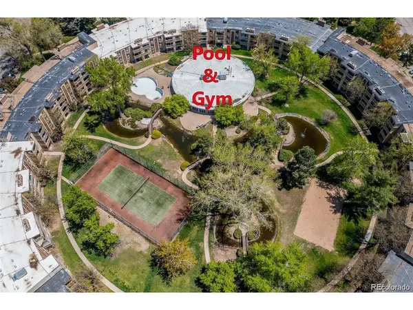 1304 S Parker #359, Denver, CO 80231