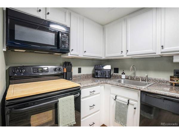 8701 Huron #1-210, Thornton, CO 80260
