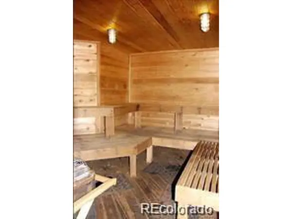 1300 S Parker #110, Denver, CO 80231
