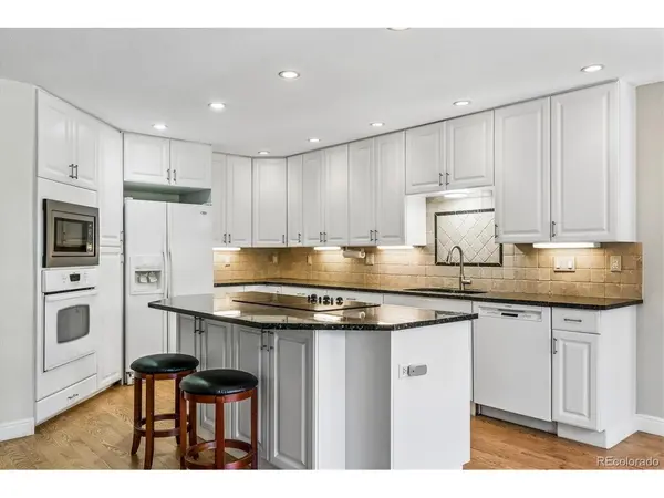 10235 W Glasgow, Littleton, CO 80127