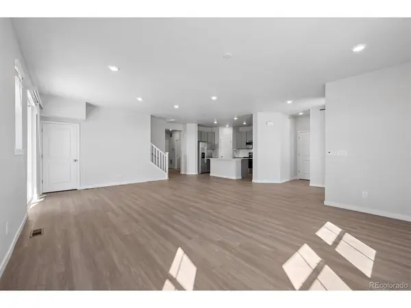 4709 N Valdai, Aurora, CO 80019