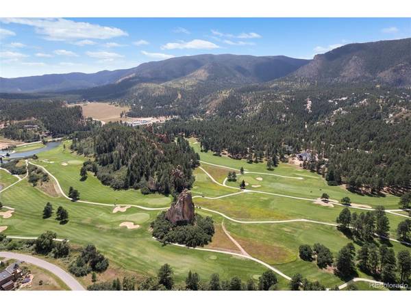 5422 Country Club, Larkspur, CO 80118