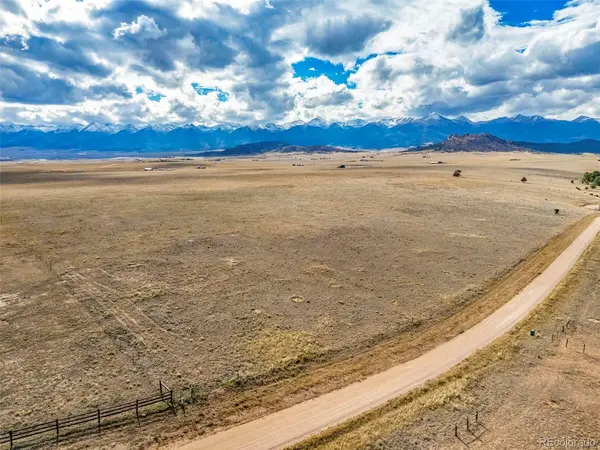 4100 Oak Grove, Westcliffe, CO 81252