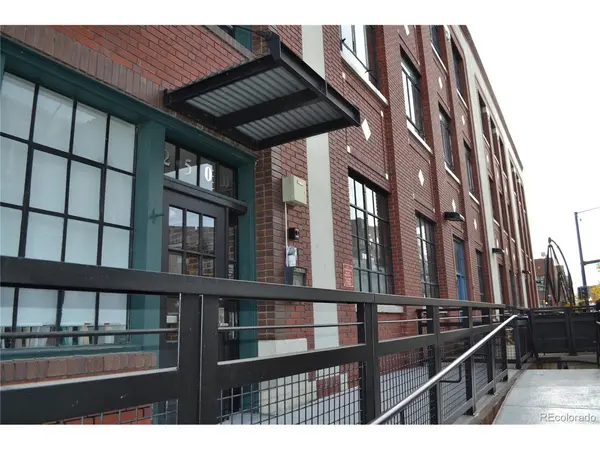 2500 Walnut #306, Denver, CO 80205