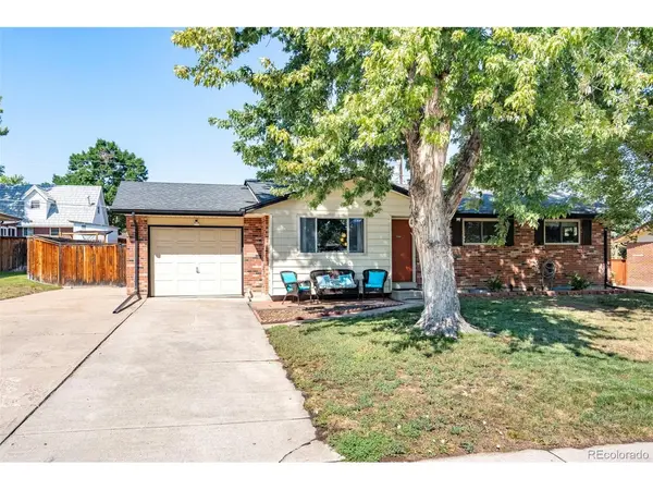 1605 S Cape, Lakewood, CO 80232
