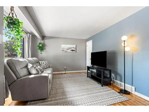 1605 S Cape, Lakewood, CO 80232