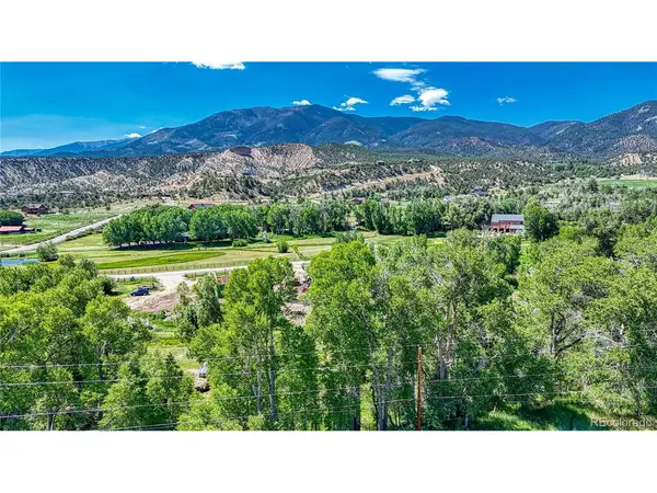 8086 W US Highway 50, Salida, CO 81201