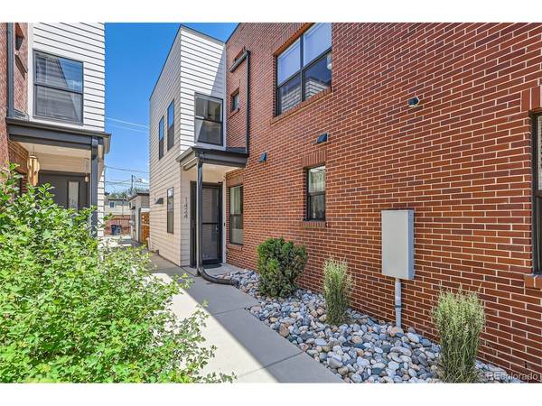 1424 Knox, Denver, CO 80204