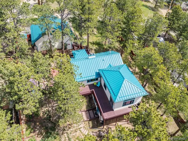 2 King, Nederland, CO 80466