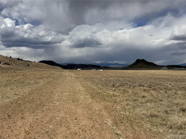 1192 Corral, Hartsel, CO 80449