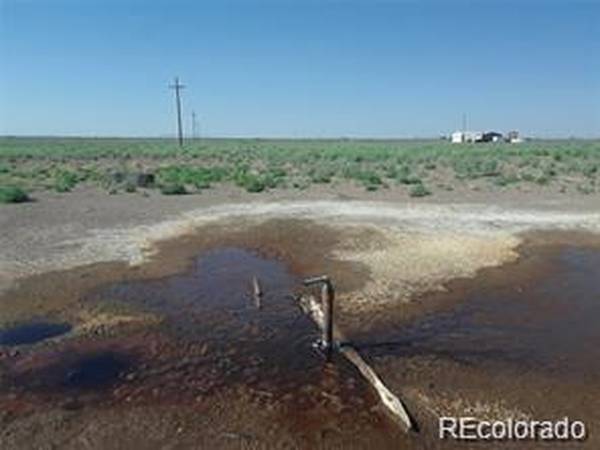 Kaulinite,  Alamosa,  CO 81101