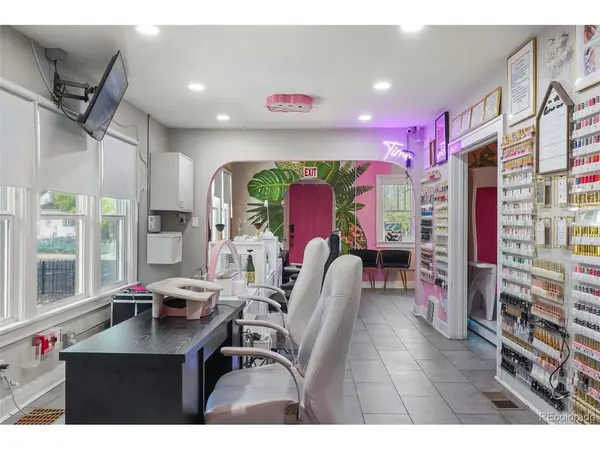 1530 Geneva, Aurora, CO 80010