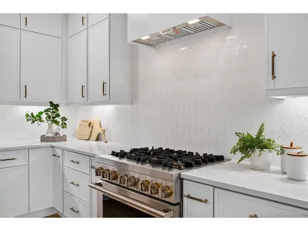 2552 E Alameda #104, Denver, CO 80209