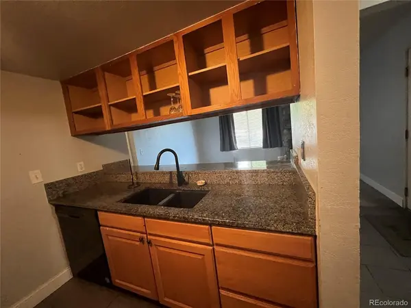 10785 W 63rd #105, Arvada, CO 80004
