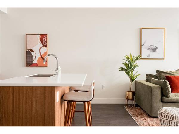 2880 Zuni #309, Denver, CO 80211