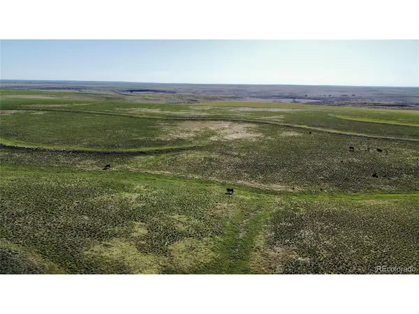 9 County Road 166, Deer Trail, CO 80105