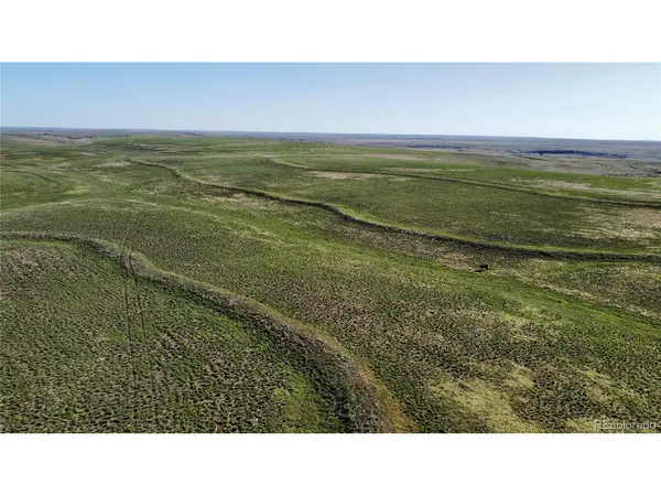 9 County Road 166, Deer Trail, CO 80105