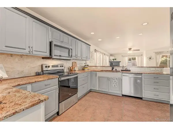 150 Luxury, Colorado Springs, CO 80921