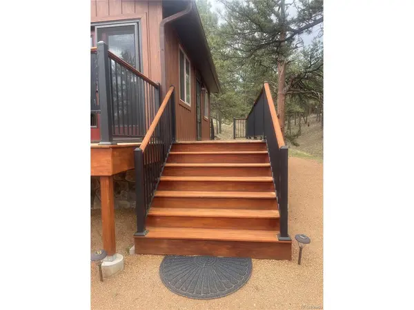 110 Wallace, Florissant, CO 80816