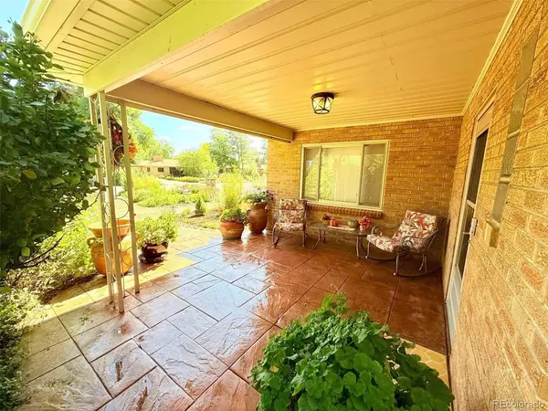 35 S Ammons, Denver, CO 80226