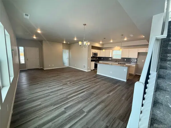 815 N Carrie, Watkins, CO 80137