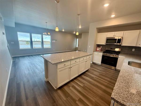 815 N Carrie, Watkins, CO 80137