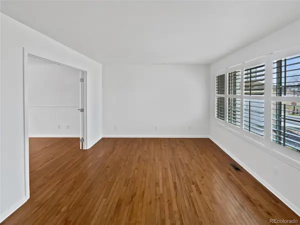 9115 W Hinsdale, Littleton, CO 80128