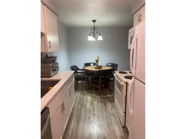 561 E GENEVA #561-103, Aurora, CO 80010