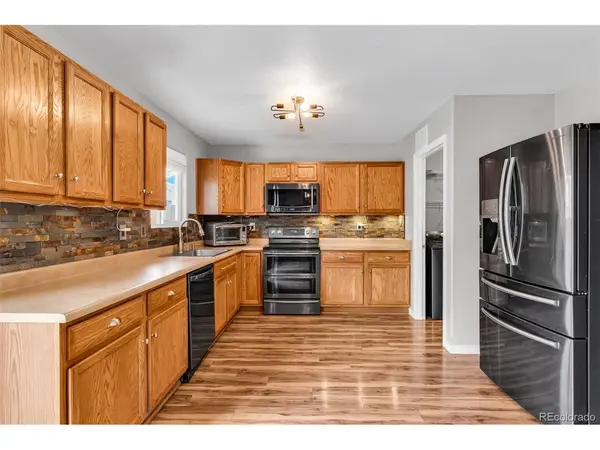 5043 Thrush, Pueblo, CO 81008