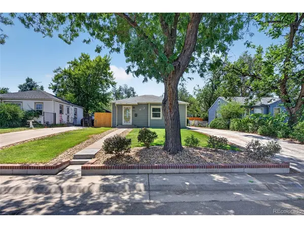 2836 W Irvington, Denver, CO 80219