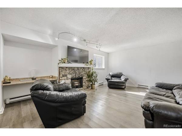 4074 S Atchison #104, Aurora, CO 80014