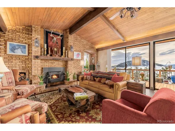 834 Green Mountain, Loveland, CO 80537