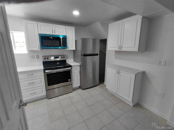 274 S Meade, Denver, CO 80219