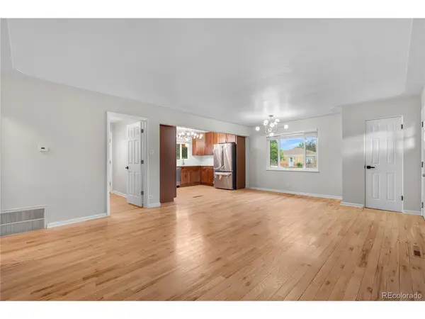 3271 Krameria, Denver, CO 80207