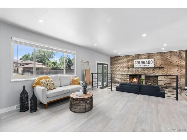 9457 W Arizona, Lakewood, CO 80232