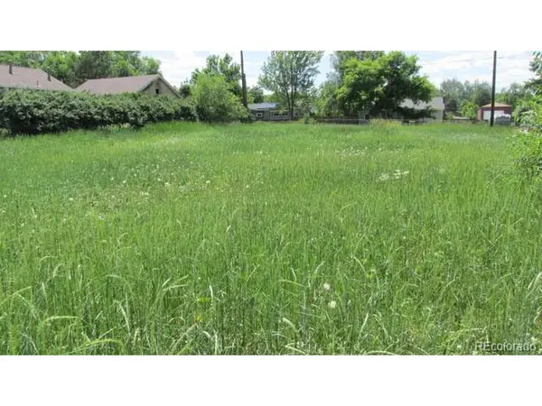 880 Vivian, Lakewood, CO 80401