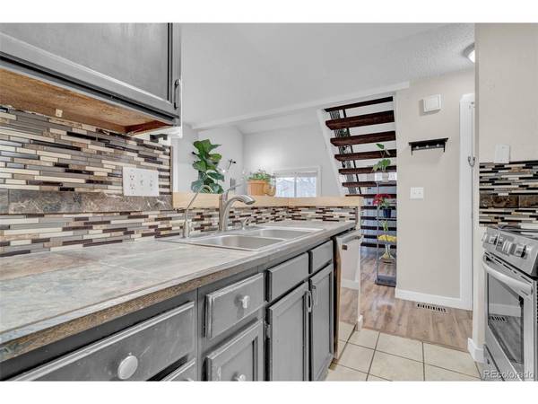 3082 S Truckee, Aurora, CO 80013