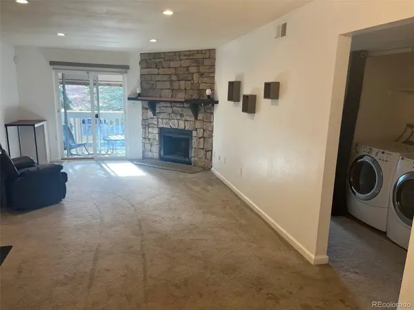 4400 S Quebec #207R, Denver, CO 80237