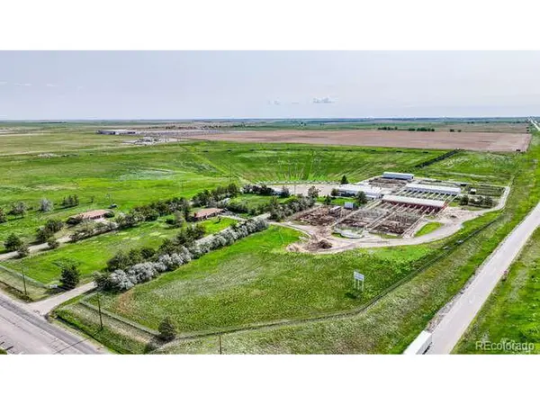 1614 N Manila, Bennett, CO 80102